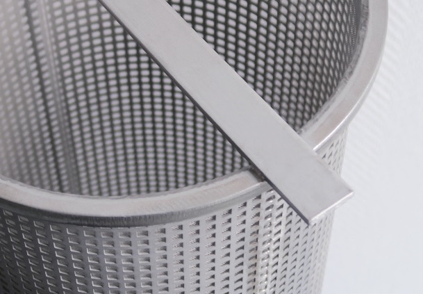 Screen baskets as spare part